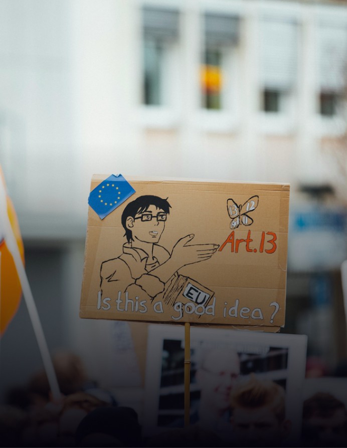 Slider-Img-with-overlay-4